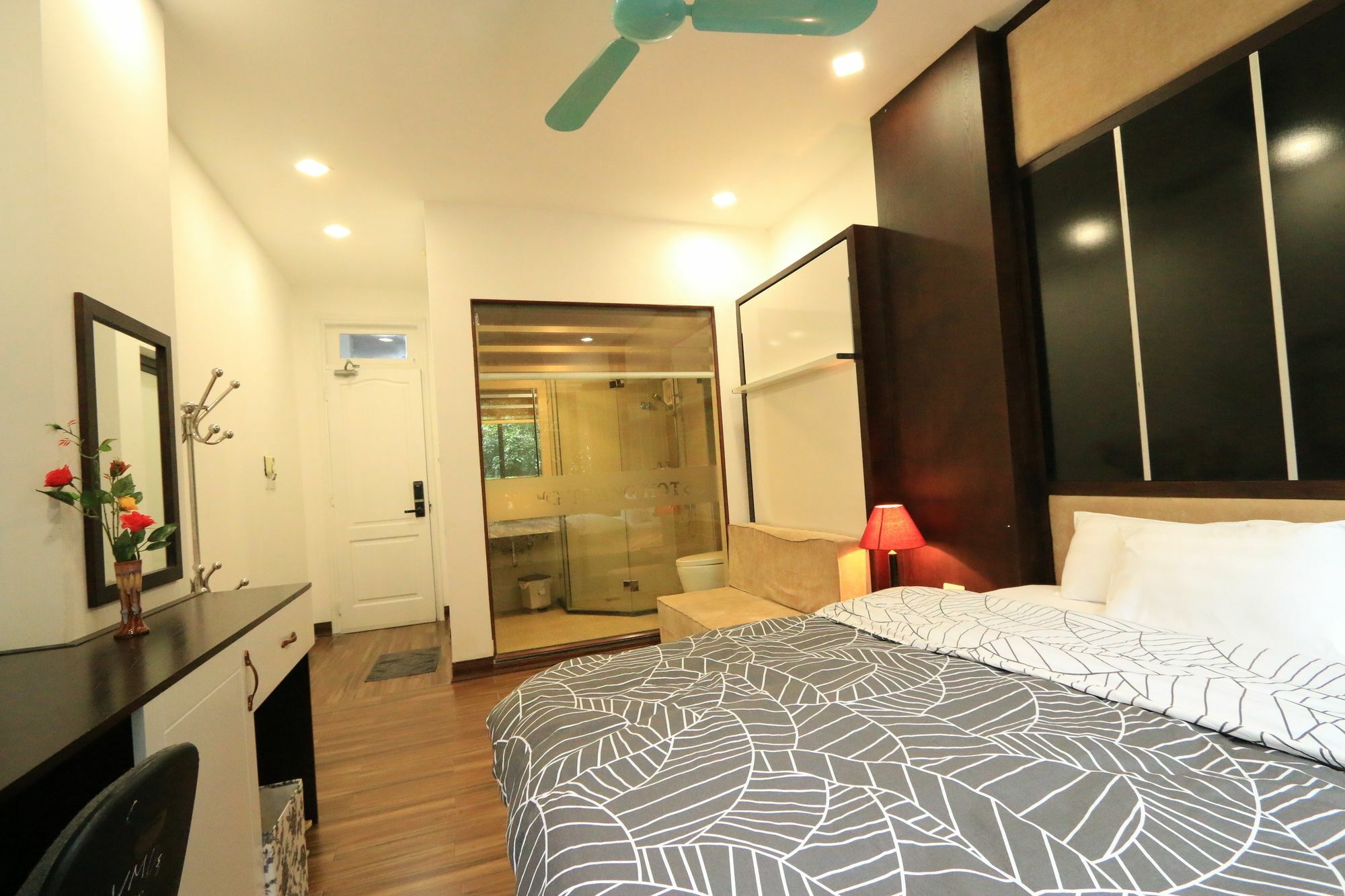 Tung Trang Hotel Ханой Экстерьер фото